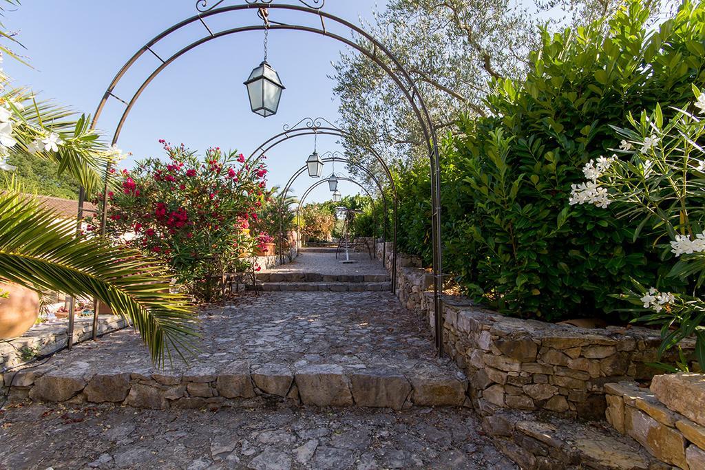 La Bastide De Valbonne Hotel Екстериор снимка